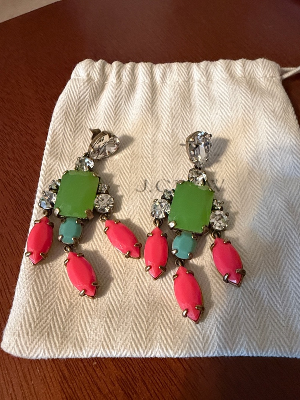 Fashion earrings
